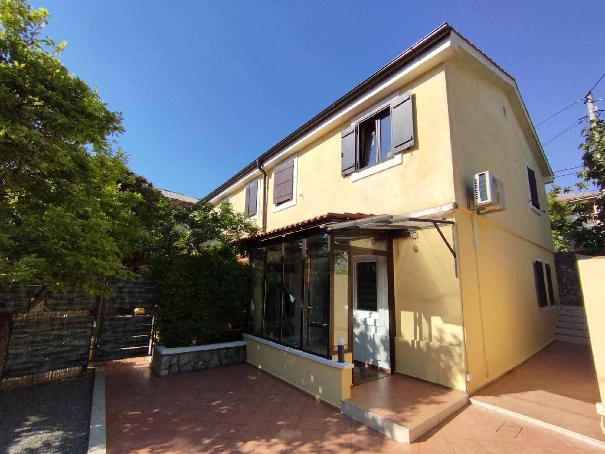 Apartment Ela, Kostrena Rijeka Buitenkant foto