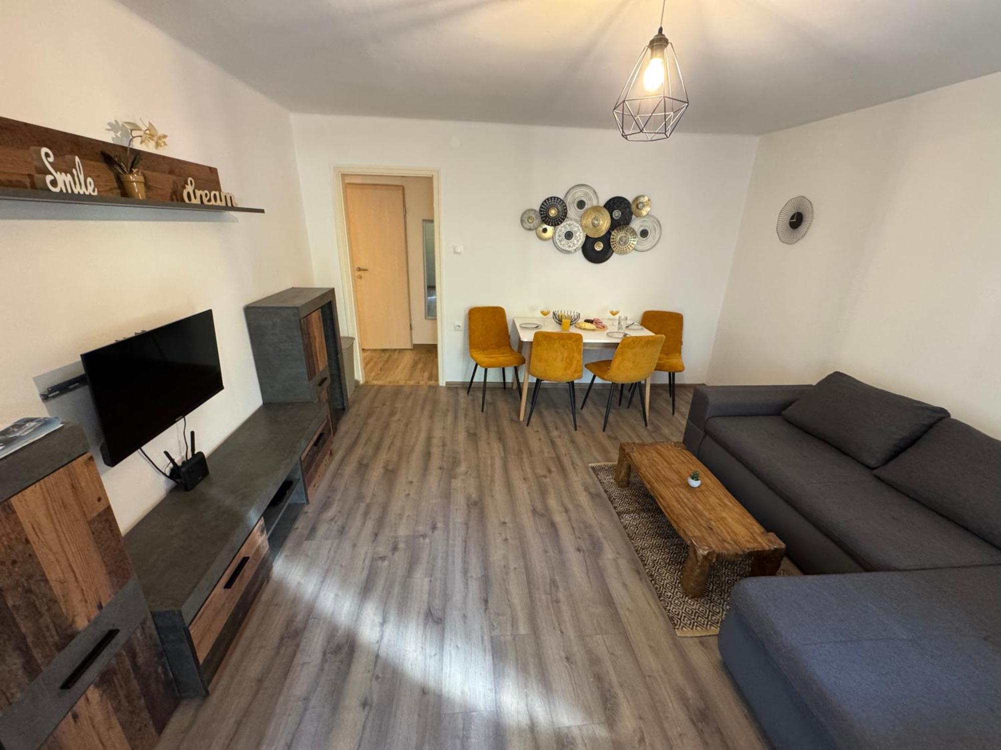 Apartment Ela, Kostrena Rijeka Buitenkant foto